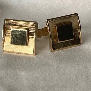 Retro gold tone cuff links